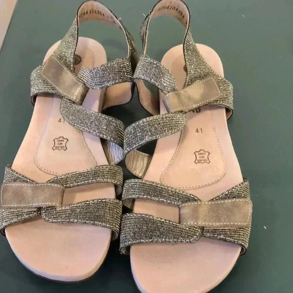 Remonte sandals with Velcro close